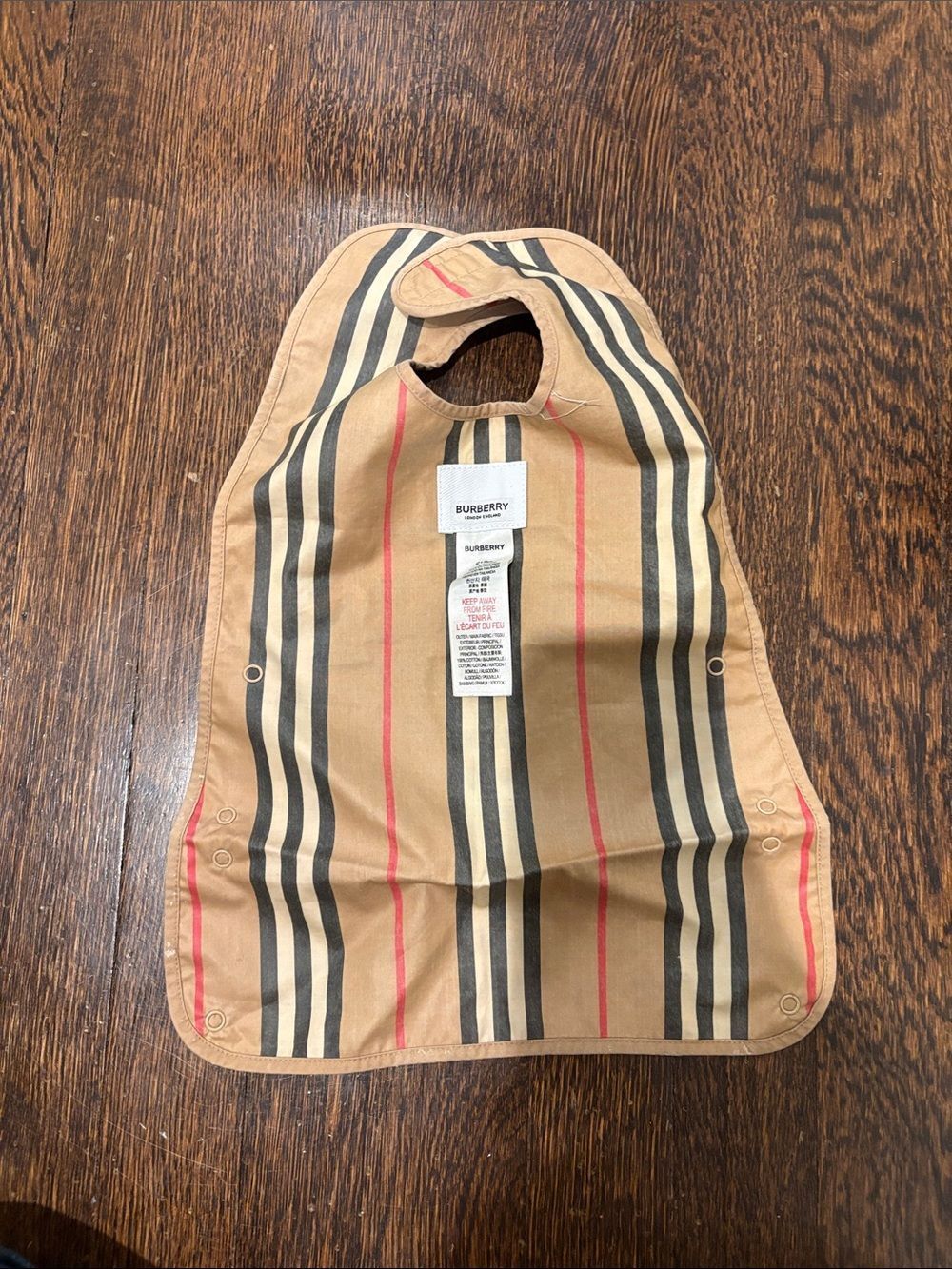 Burberry baby Vintage Nova Check Tan Stripe Bib
